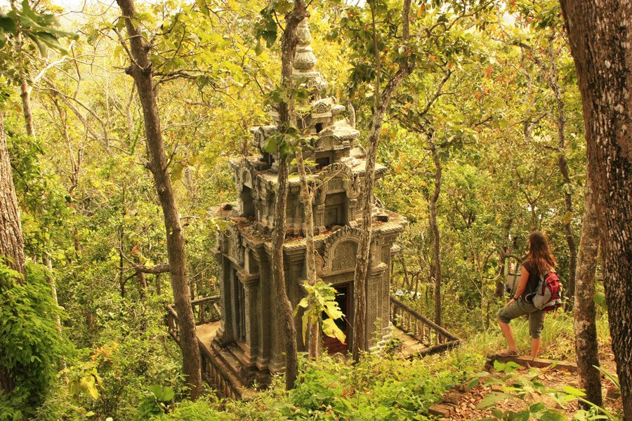 Siem Reap Angkor Trekking Tour 7 Days